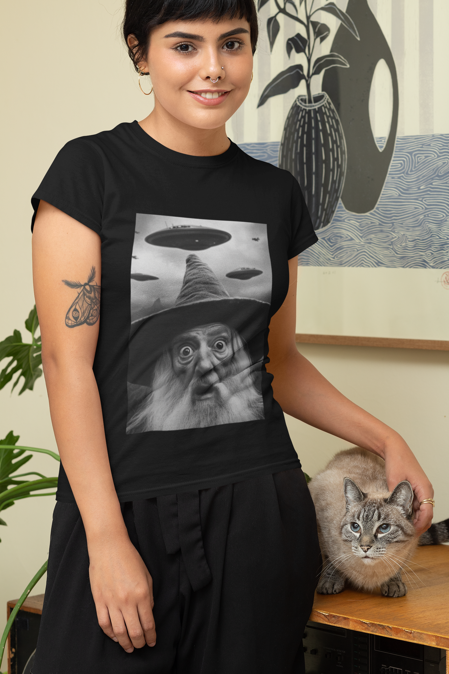 Damen T-Shirt Funny Wizard with Ufos lustiger Zauberer mit Ufos