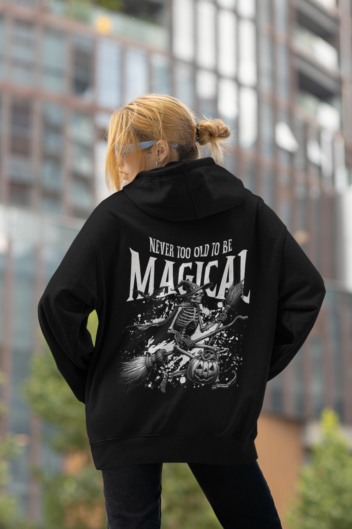 Never too old to be Magical Backprint_Classic Hoodie - Mit Taschendruck