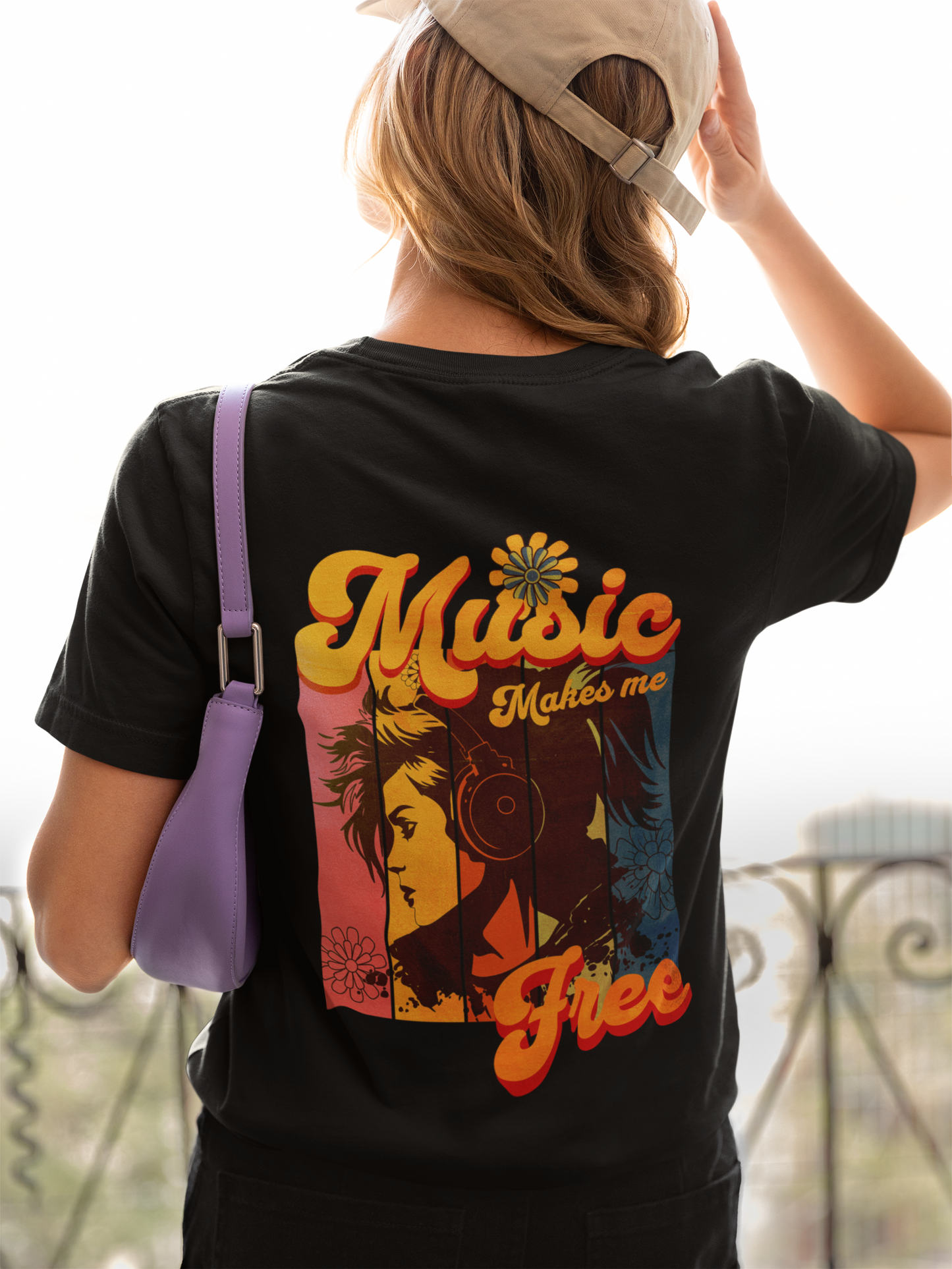 Music makes me Free_Backprint_Classic Organic Shirt Women