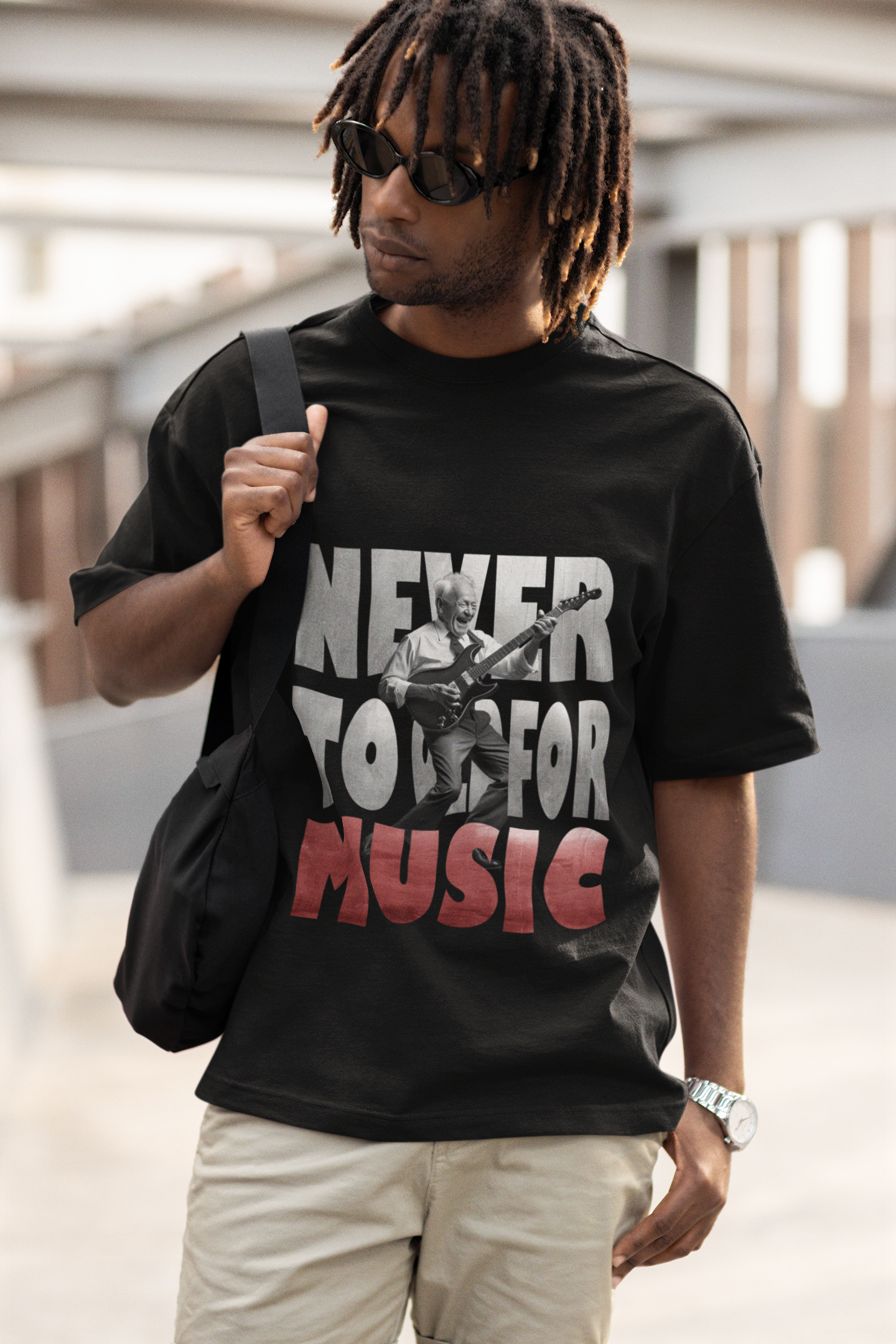 Never to old for music Basic Shirt Unisex